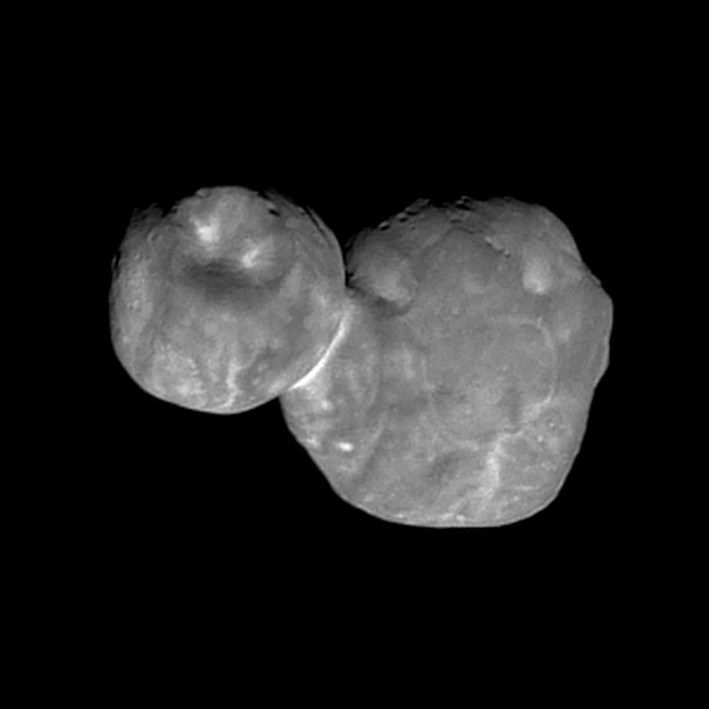 Arrokoth aufgenommen am 1. 1. 2019 um  5:26 UT aus einer Entfernung von 6700 km, 7 Minuten vor größter Annäherung. Bild: NASA/JHUAPL/SwRI.