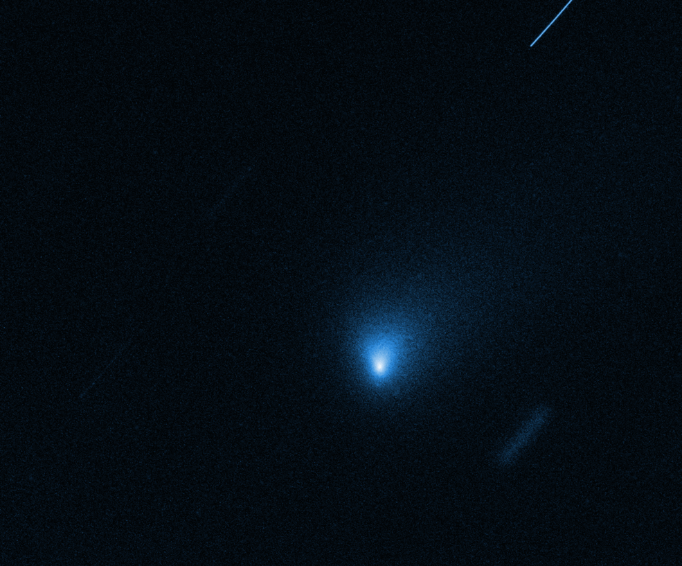 Eine Zeitraffer-Sequenz vom Hubble Weltraumteleskop über einen Beobachtungszeitraum von sieben Stunden zeigt den Kometen 2I/Borisov, das zweite bekannte interstellare Objekt das unser Sonnensystem durchquert. Credit: NASA, ESA and J. DePasquale (STScI)