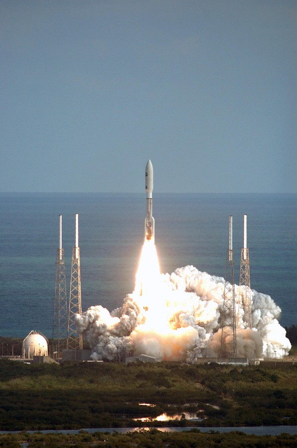 Am 19. Januar 2006 startete New Horizons an Bord einer Atlas V-Rakete