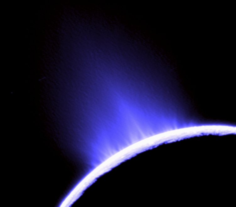 Wassereis speiende Geysire auf dem Saturnmond Enceladus
