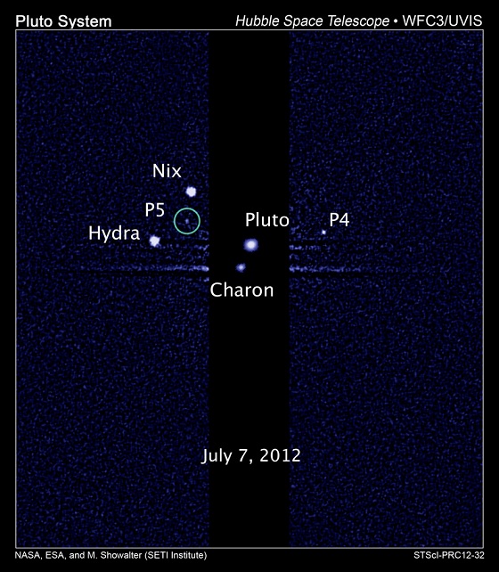 Eine Aufnahme des Pluto-Systems vom 7. Juli 2012 