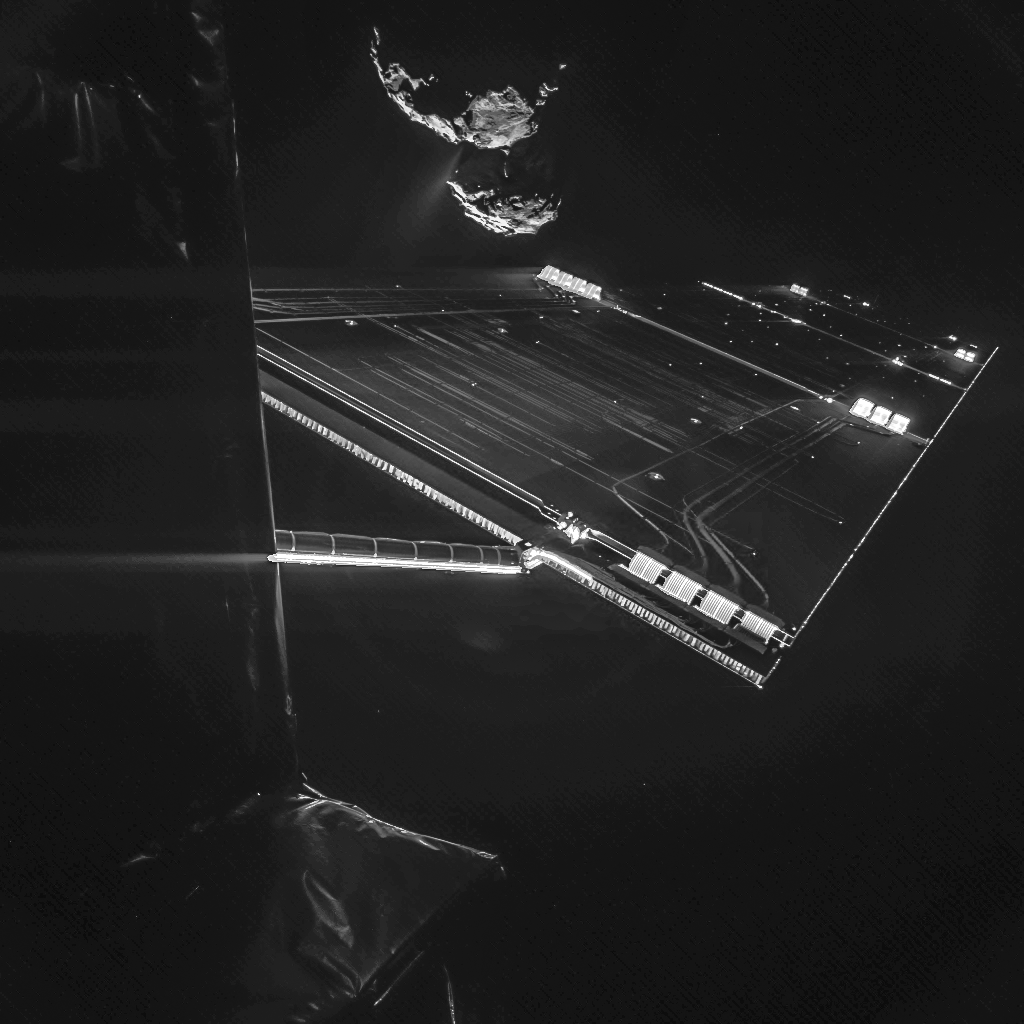 Ein „Selfie“ der Raumsonde Rosetta aus etwa 16 km Entfernung von der Oberfläche des Kometen 67P/CG
