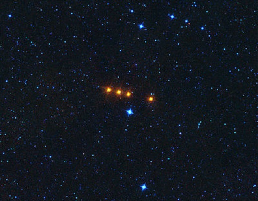 Dies ist eine Zeitraffer-Aufnahme des Asteroiden Euphrosyne, aufgenommen mit NASAs Wide-Field Infrared Survey Explorer (WISE) am 17. Mai 2010