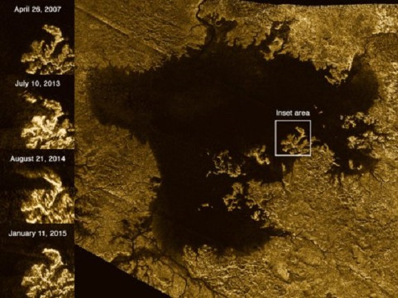 Diese Bilder vom Radarinstrument an Bord der Raumsonde Cassini zeigen die Entwicklung einer transienten Struktur im großen Kohlenwasserstoff-Meer mit Namen Ligeia Mare auf dem Saturnmond Titan.