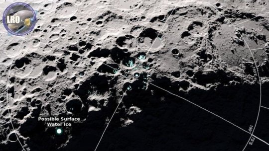 In den Kratern in der Nähe des Mondes Südpol fand der Lunar Reconnaissance Orbiter einige helle Areale und einige sehr kalte Gebiete.