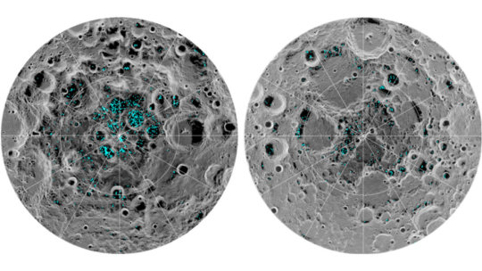 Das Bild zeigt die Verteilung des Oberflächeneises am Südpol (links) und Nordpol (rechts) des Mondes. Bild: NASA